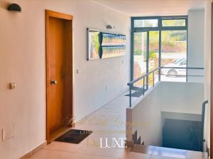 Casa Angela Ferrer |  -  - 