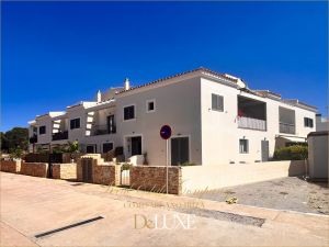 Casa Angela Ferrer |  -  - 