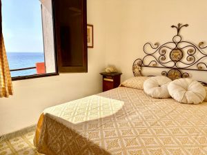 Villa Afrodite |  -  - 