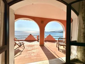 Villa Afrodite |  -  - 