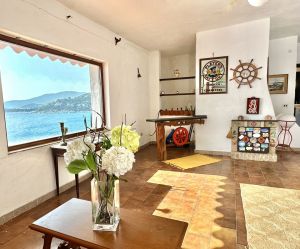 Villa Afrodite |  -  - 