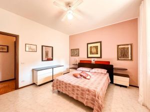 La Villa dei Pini  |  -  - 