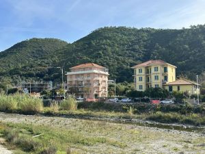 Appartamento Luce di Mare |  -  - 