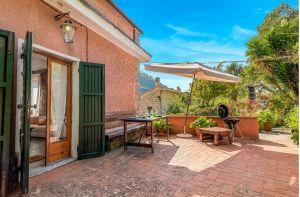 Casa Vernazzola |  -  - 
