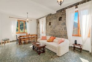 Casa Vernazzola |  -  - 