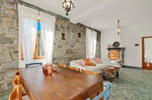Casa Vernazzola |  -  - 