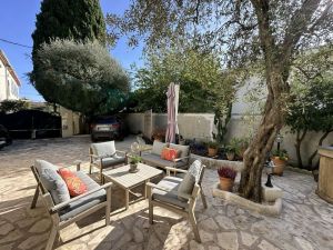 Maison Renoir |  -  - 