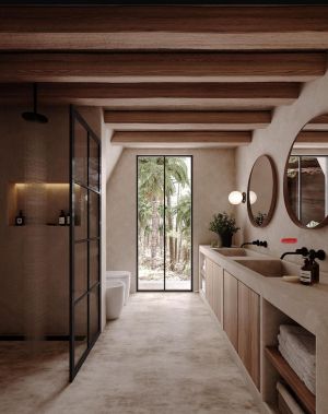 Lodge Mida Creek |  -  - 
