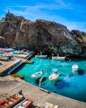 La Casa a Picco sul Mare  |  -  - 