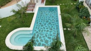 A Due Passi dal Paradiso |  -  - 