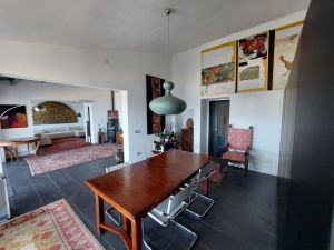 La Regina dell' Isola |  -  - 