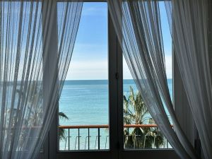 Il Fronte Mare di Sestri Levante |  -  - 