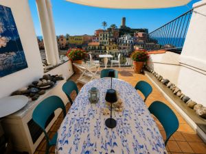 Il Paradiso sopra Vernazza  |  -  - 