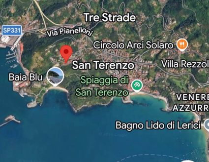 Una Gemma Turchese in Baia Blu |  -  - 