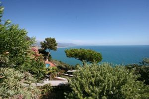 Casa Punta Bianca |  -  - 