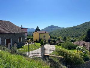 La Tenuta Val di Vara |  -  - 