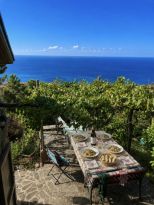 Rustico il Cielo sopra le 5 Terre |  -  - 