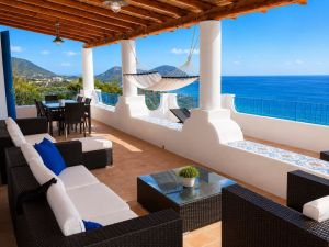 Villa Mediterraneo |  -  - 