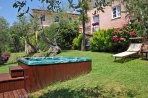 Tenuta Gardenia |  -  - 