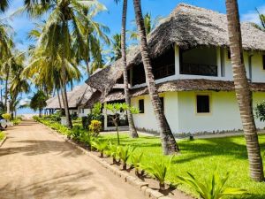Cottages Mambrui Beach |  -  - 