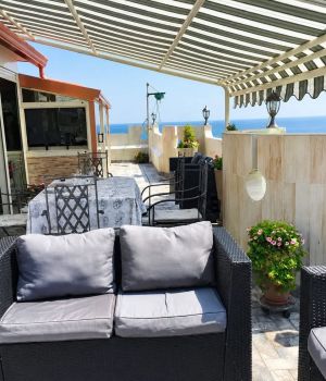 Attico Badolato al Mare |  -  - 