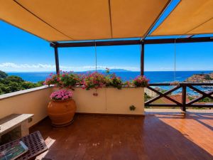 Casa Reale Giglio |  -  - 