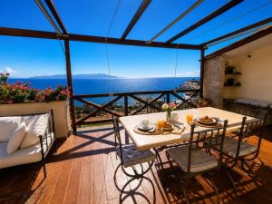 Casa Reale Giglio |  -  - 