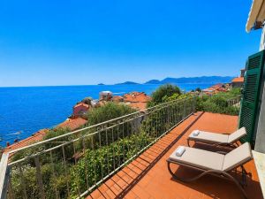 Villa Il Sole su Tellaro |  -  - 