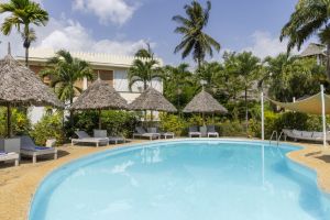 AESTUS VILLAS RESORT  DIANI BEACH |  -  - 