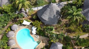 AESTUS VILLAS RESORT  DIANI BEACH |  -  - 