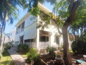 AESTUS VILLAS RESORT  DIANI BEACH |  -  - 