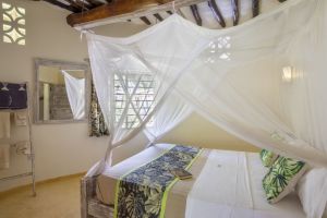 AESTUS VILLAS RESORT  DIANI BEACH |  -  - 