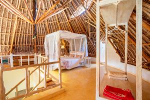 AESTUS VILLAS RESORT  DIANI BEACH |  -  - 