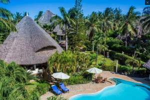 AESTUS VILLAS RESORT  DIANI BEACH |  -  - 