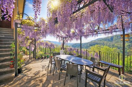 Agriturismo Lunigiana Mare |  -  - 