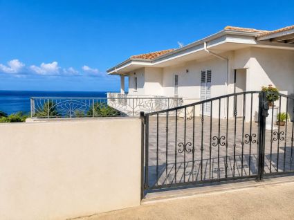 Attico Calata di Zambrone  |  -  - 