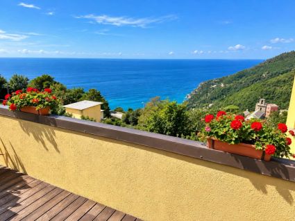 La Casa tra il Cielo e il mare  |  -  - 