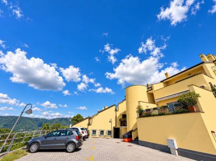 La Casa tra il Cielo e il mare  |  -  - 