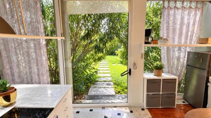 Il Giardino con la Brezza di Mare |  -  - 