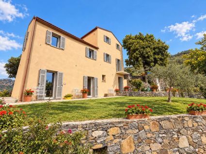 Villa Suprema |  -  - 