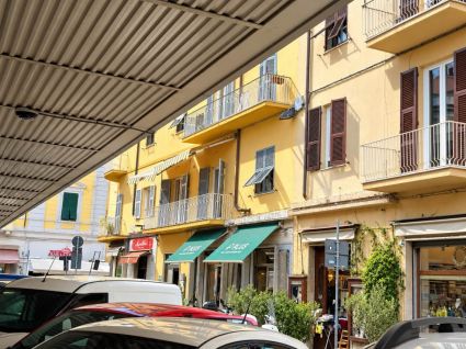 Casa Piazza Cavour |  -  - 