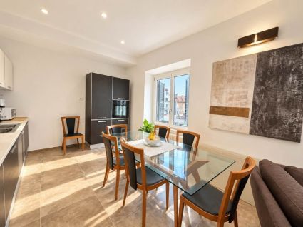 Casa Piazza Cavour |  -  - 