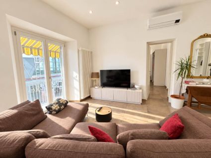 Casa Piazza Cavour |  -  - 