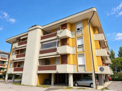 Appartamento Sporting Club Luni Mare |  -  - 