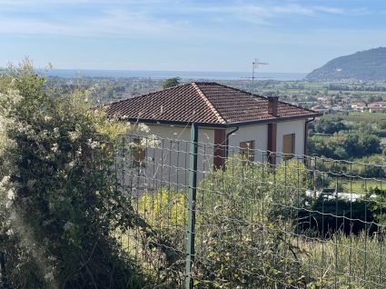 Casa Castelnuovo Magra |  -  - 