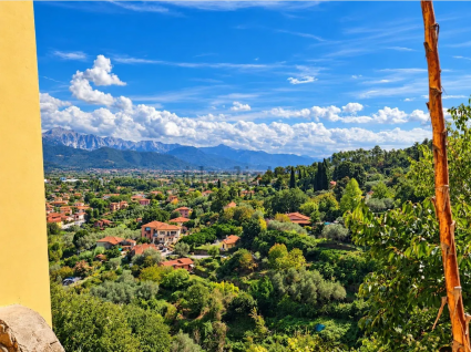 La Casa che Sorride alle Apuane |  -  - 