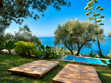 Rustico il Paradiso puo' Attendere |  -  - 