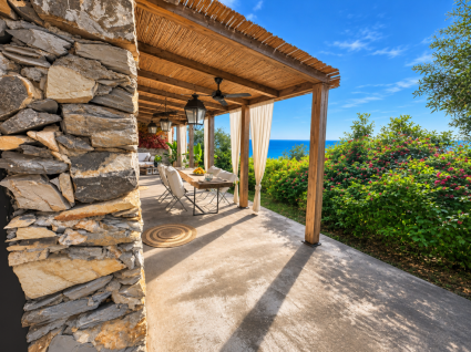 Rustico il Paradiso puo' Attendere |  -  - 